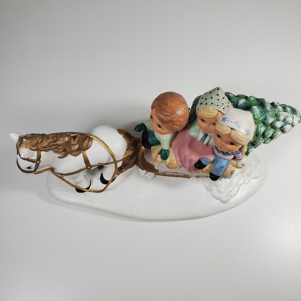 Byron Mold Ceramic Music Box Christmas Horse Drawn Sleigh Jingle Bells Vintage - Picture 8 of 8